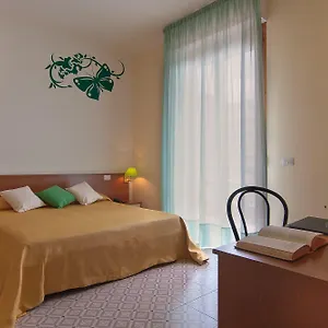 3* Otel Mio