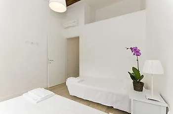 ***  Prestige House Florence Hotel Italy