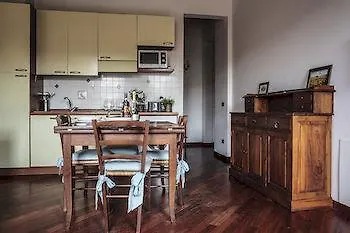 Prestige House Florence Hotel 3*,